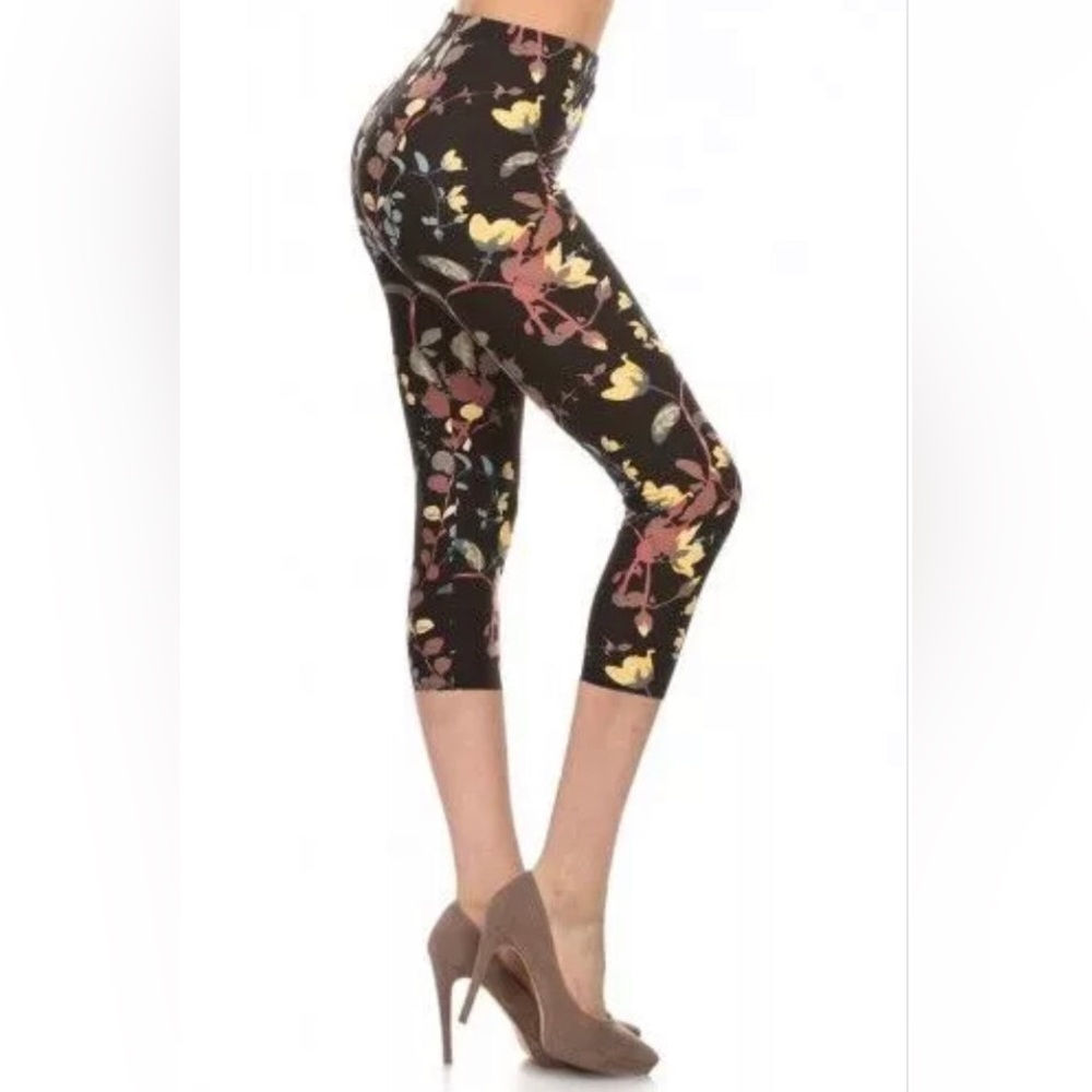 Regular One Size Floral Print Capri Leggings